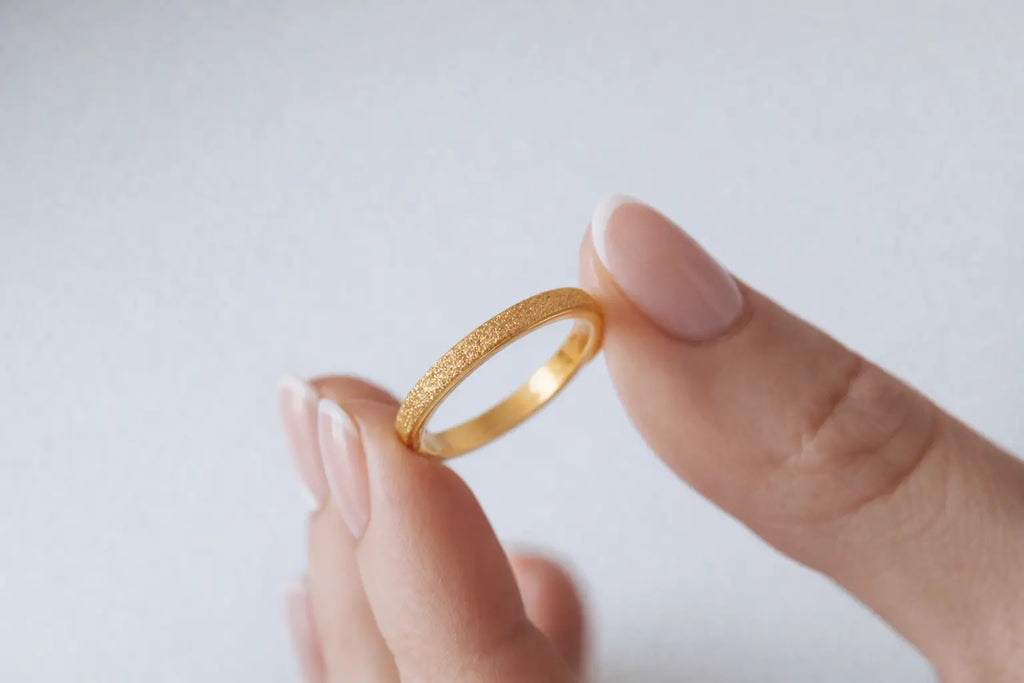 BAGUE SABLE DORÉ Mavi collection